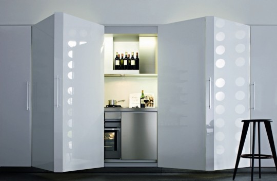 Cucina a vista, cucina da esibire architettura e design a roma Porta a scrigno ad angolo arco