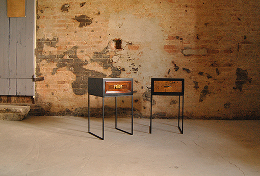 E tu...che comodino vuoi? architettura e design a roma Comodini legno fai da te