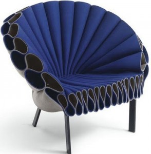 13PEACOCK chair di CAPPELLINI in lana cotta