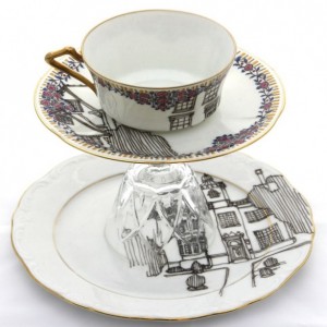 TAZZINA INGLESE Le porcellane di recupero di Esther Coombs illustratrice inglese che ama disegnare sulla ceramica di vecchi piatti e tazzine