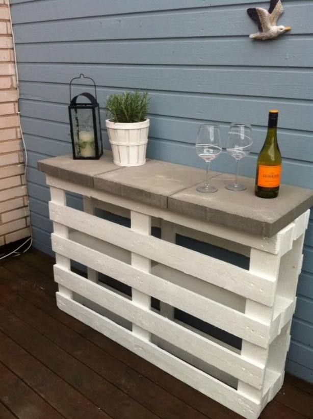 Pallet bar consolle di legno come utilizzare i pallet per arredare ... Arredare bar idee