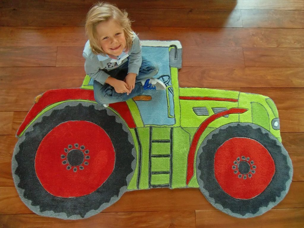 .amazon Tappeto per bambini Happy Rugs TRATTORE verde 100x140cm di Livone 79.00€