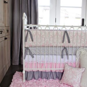 baby pink_and_gray_damask__40078.1407686090.1280.1280