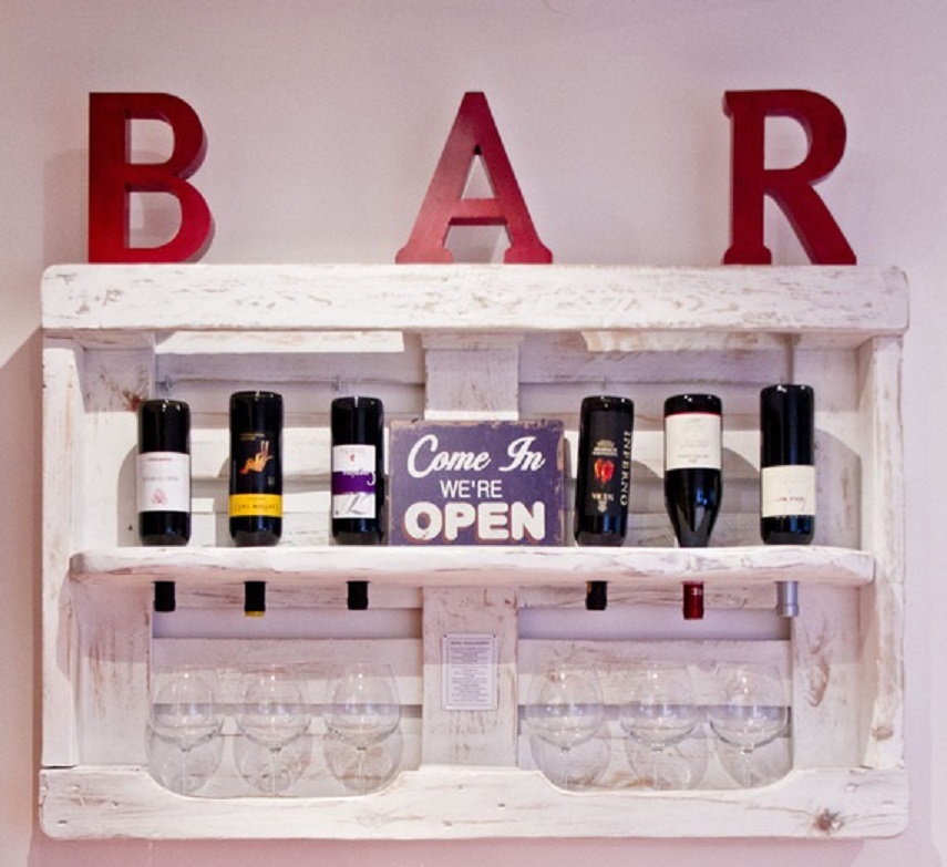 Un Angolo Bar Per La Sala Hobby Architettura E Design A Roma