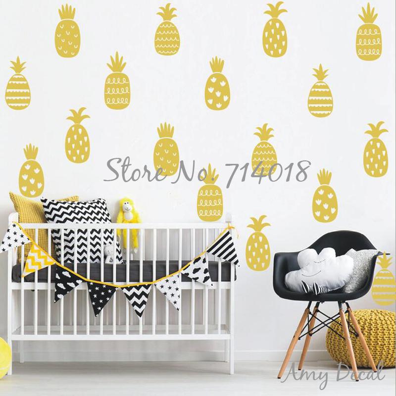 Arredare con le ananas, saluto all’estate. - image pineapple-wall-decals-2-color-pineapple-decals-1 on http://www.designedoo.it