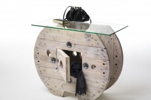 Riutilizzare le bobine di legno per arredi di design - image design-emiliano-bona on http://www.designedoo.it