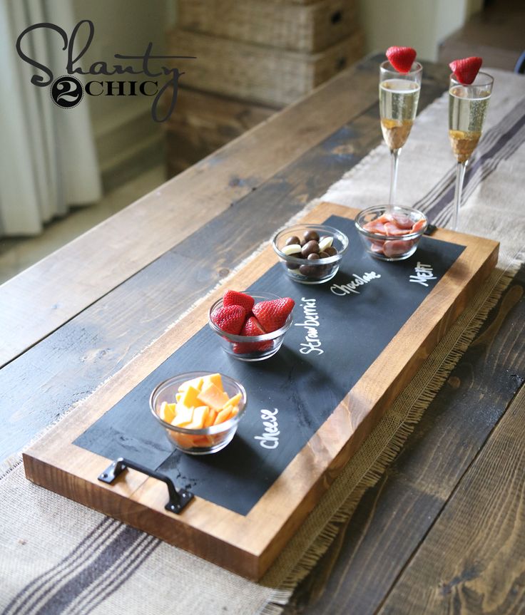 decor-diy-inspiration-chalkboard-and-wood-serving-tray