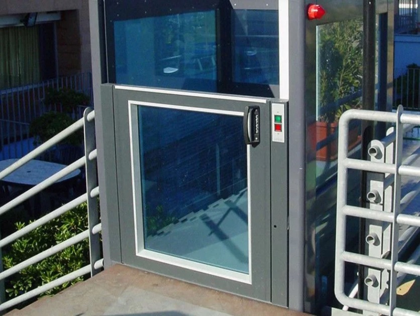 Sollevatori per disabili e arredamento confortevole - image ascensore-1 on http://www.designedoo.it
