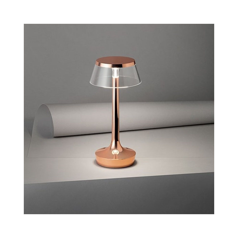Sistemi di illuminazione esterna: lampade Martinelli Luce - image lampada-bon-jour-unplugged-flos on http://www.designedoo.it