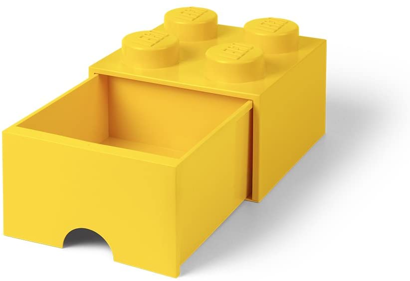 Giallo e grigio: i colore Pantone del 2021 per arredare - image amazon-Lego-l4005y.00-Storage-Brick-4-con-cassetti-colore-Giallo on http://www.designedoo.it