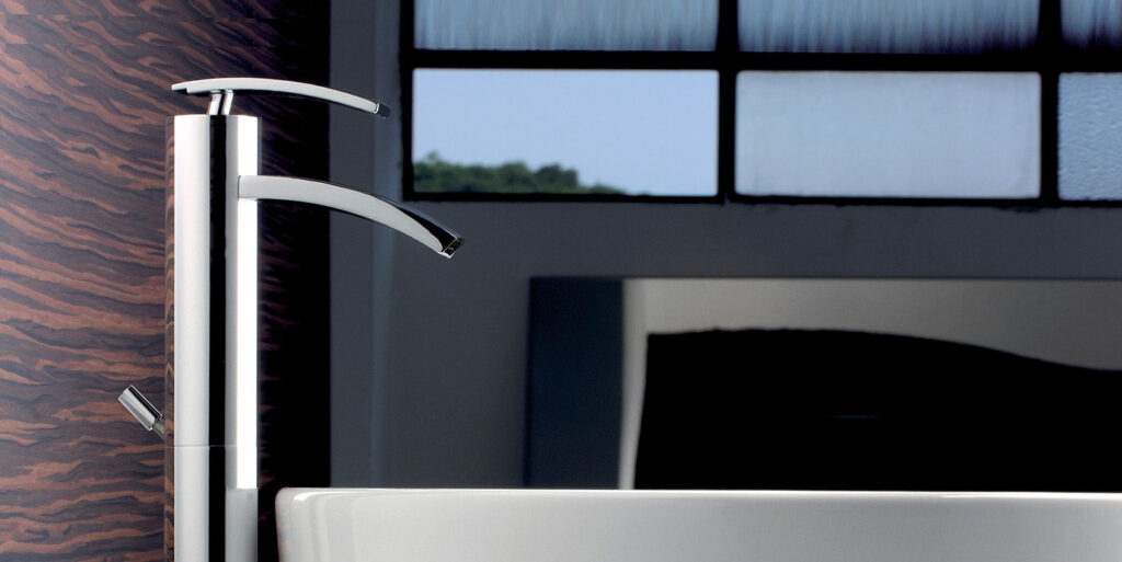 Tre tendenze per i rubinetti per il lavabo. - image r02-1024x513 on http://www.designedoo.it